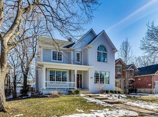 4905 Elm St, Downers Grove, IL 60515