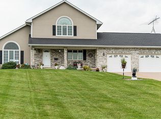 608 Water St, La Motte, IA 52054