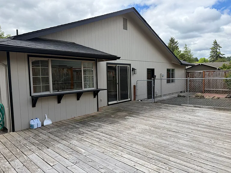 3769 Kevington Ave — Photo 20