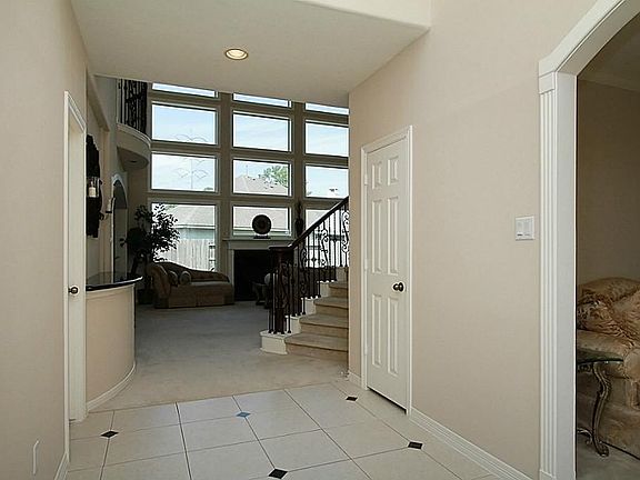 4th image of 16111 Wild Grove Ct
