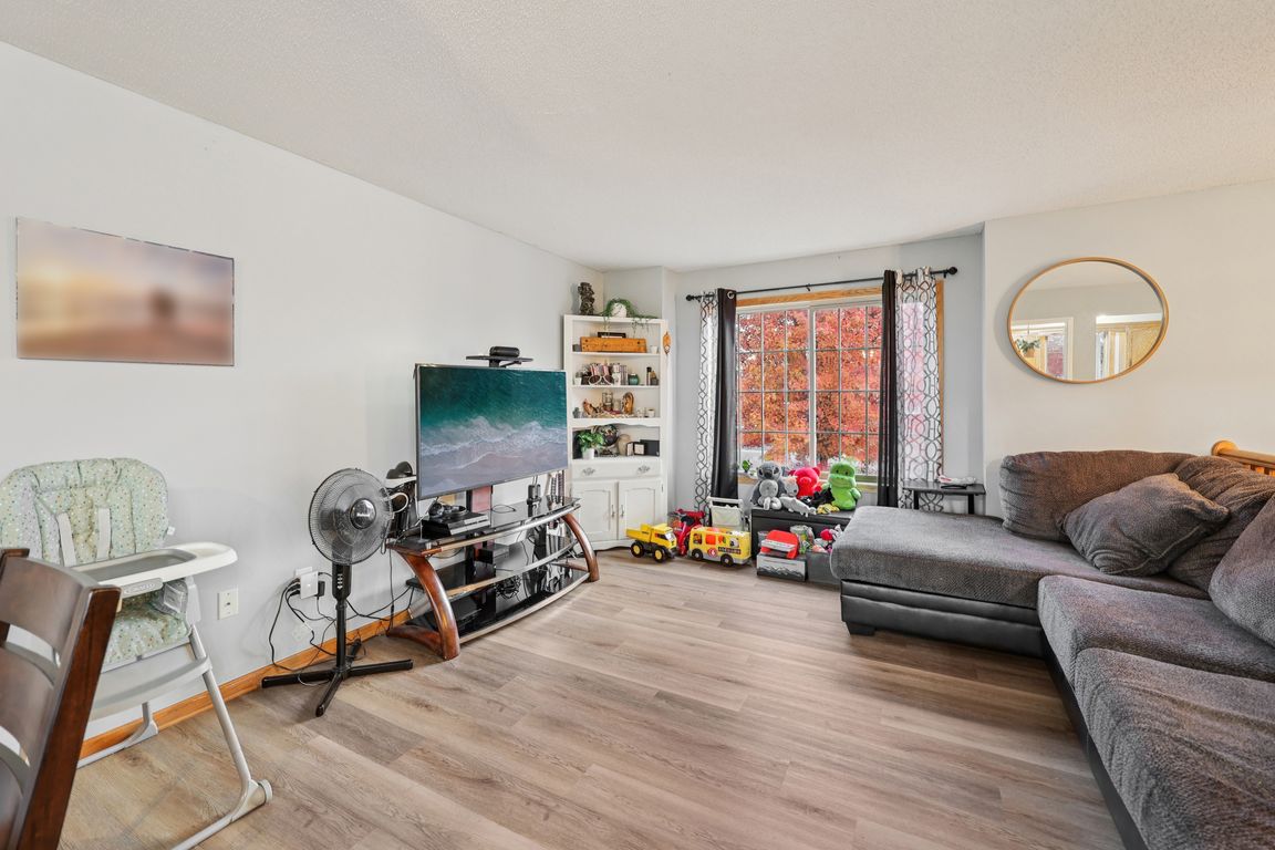 next background image