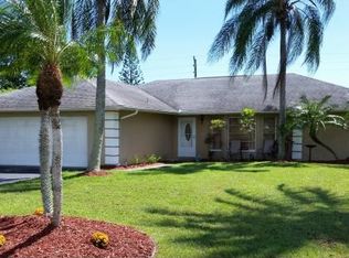 4830 Tahiti Ln, Naples, FL 34112