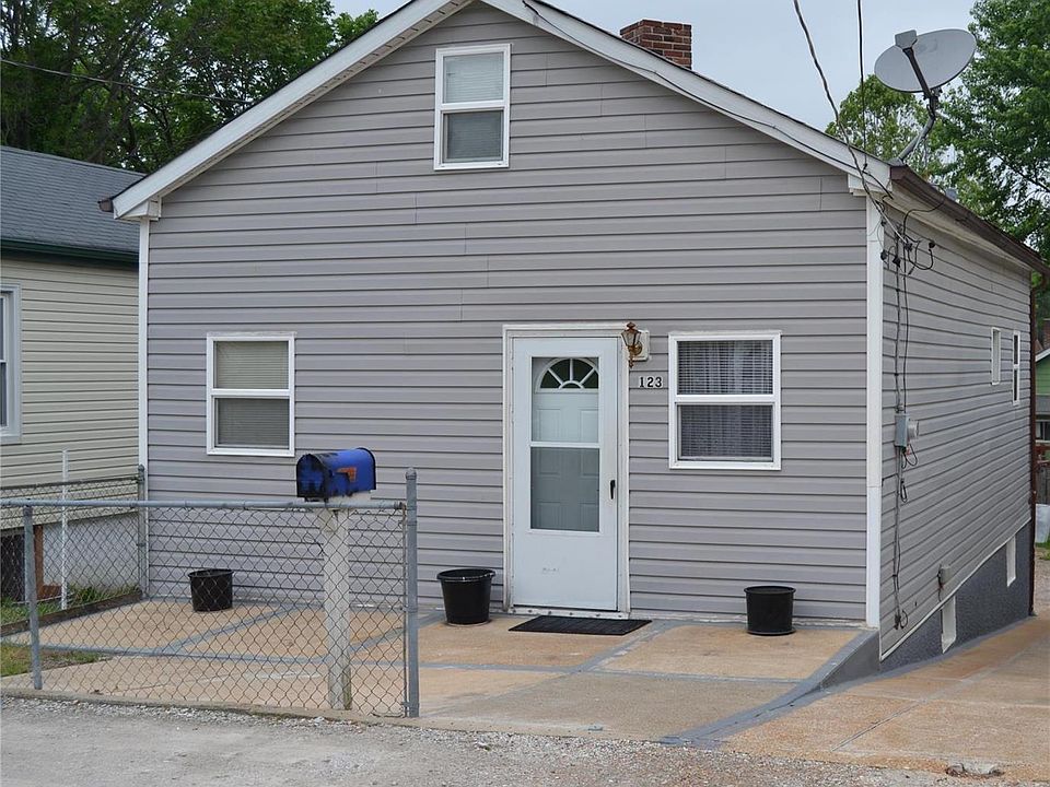 1st image of 123 W Cartwright Ave