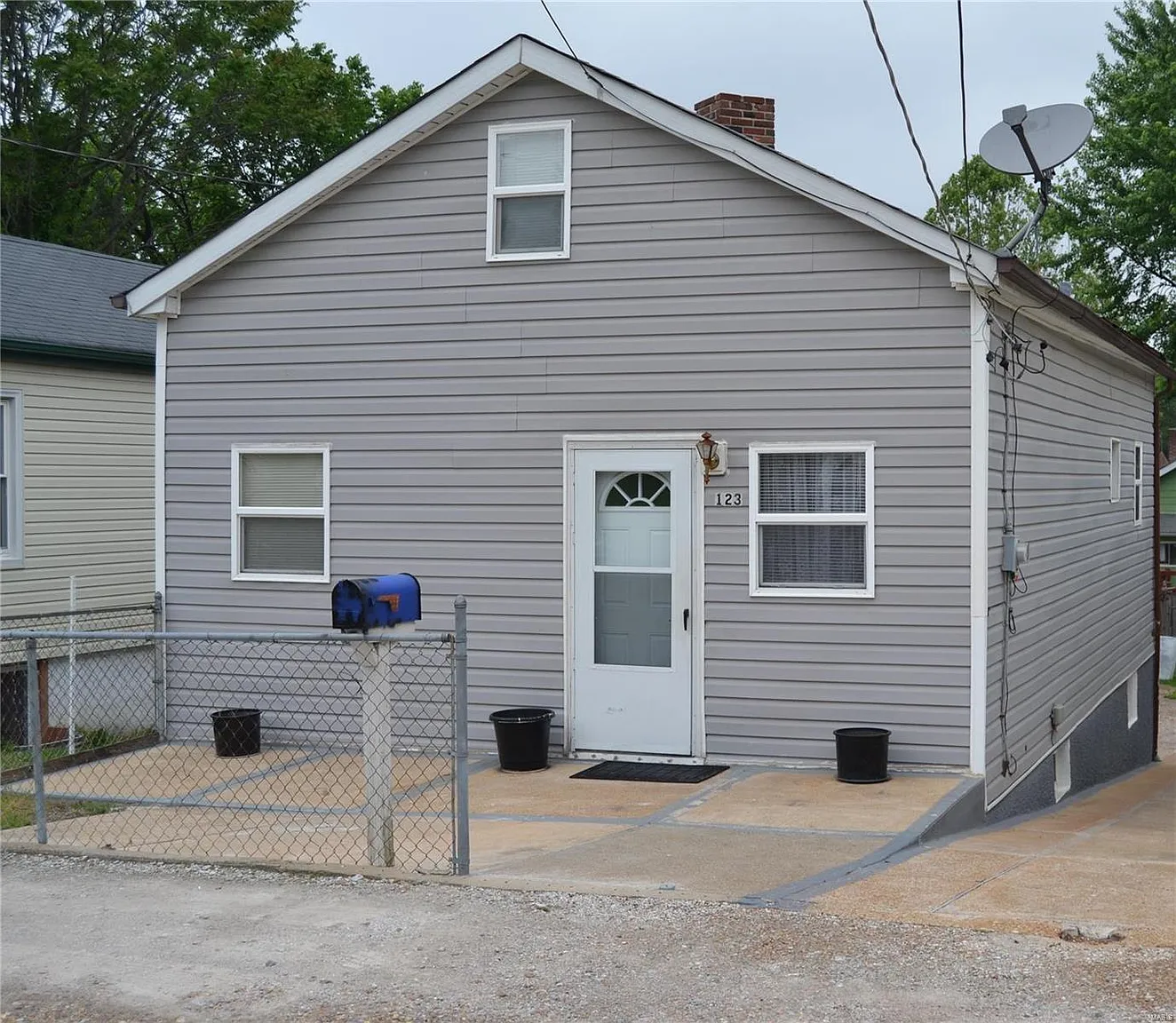 123 W Cartwright Ave photo 1