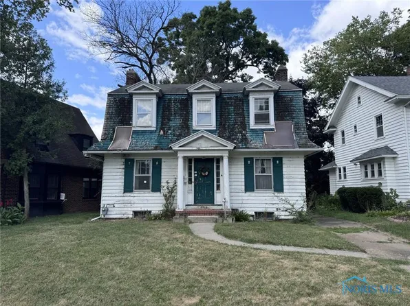 2715 Sagamore Rd, Toledo, OH 43606