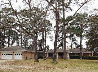 9 Cottonwood Rd, Trinity, TX 75862