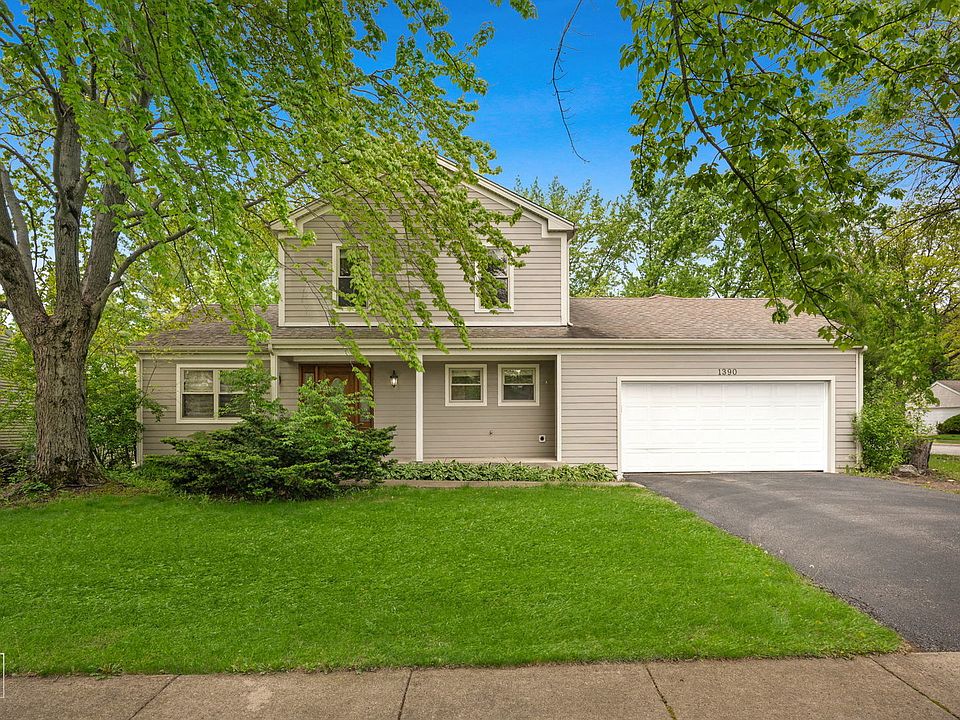 1st image of 1390 River Oak Dr