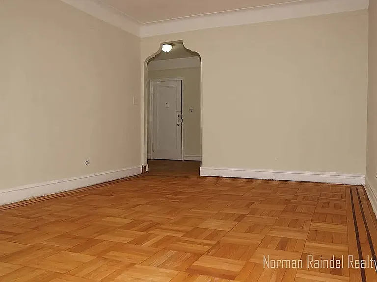 8223 Bay Pkwy #B-1 — Photo 5