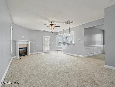 4th image of 632 Dunrobin Ln