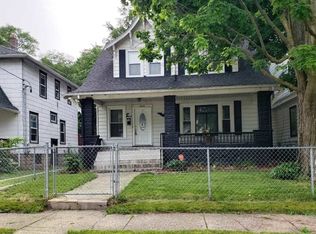 1027 N Winnebago St, Rockford, IL 61103