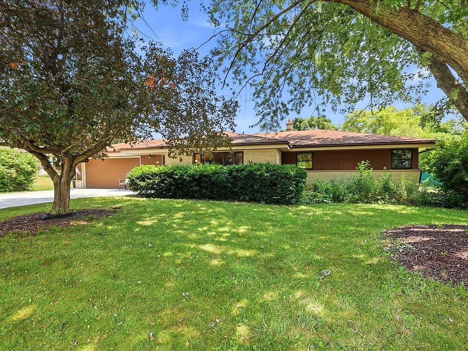 1st image of 4938 S 69th STREET