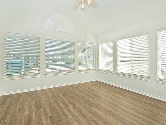 3rd image of 2601 Marsh Ln Unit 102