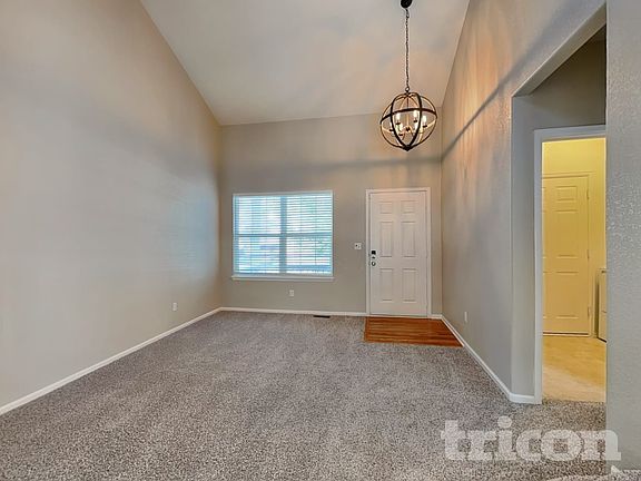 2nd image of 4843 S Liverpool Cir