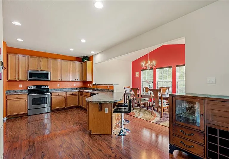 312 Sunrise Dr — Photo 11