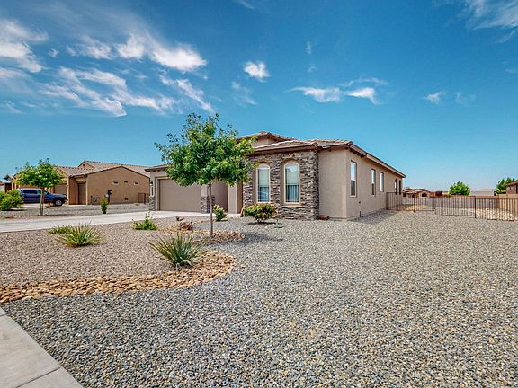 2nd image of 8001 Marigold Dr NW