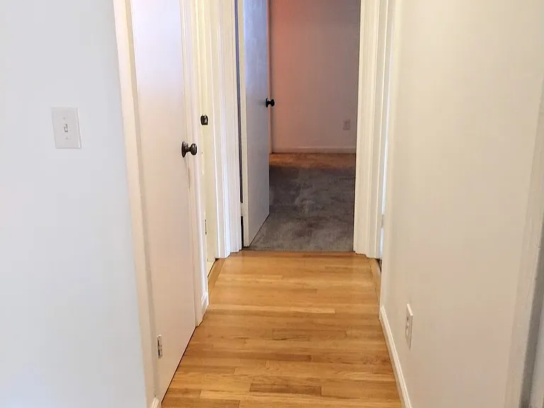 400 Hillstone Dr — Photo 11
