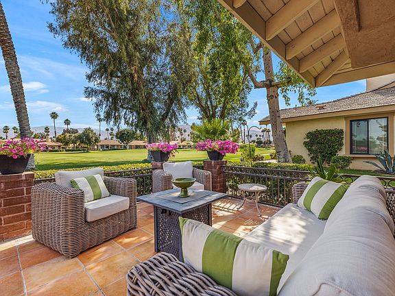 Outdoor Living Space with Fire Pit