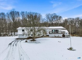 18 Lea Road, North Branford, CT 06471