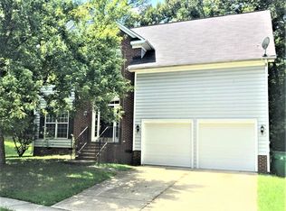 2422 Pimpernel Rd, Charlotte, NC 28213