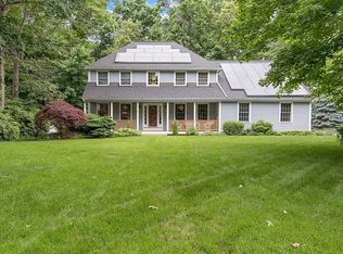 10 Captain Handley Rd, Acton, MA 01720