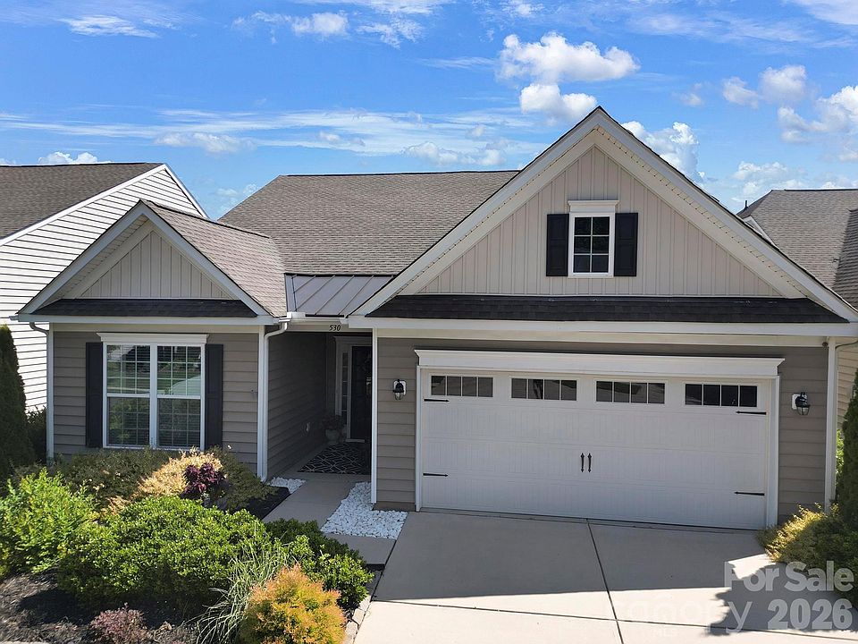 1st image of 530 Livingston Dr