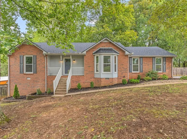2013 Woodwind Cir, Greenbrier, TN 37073