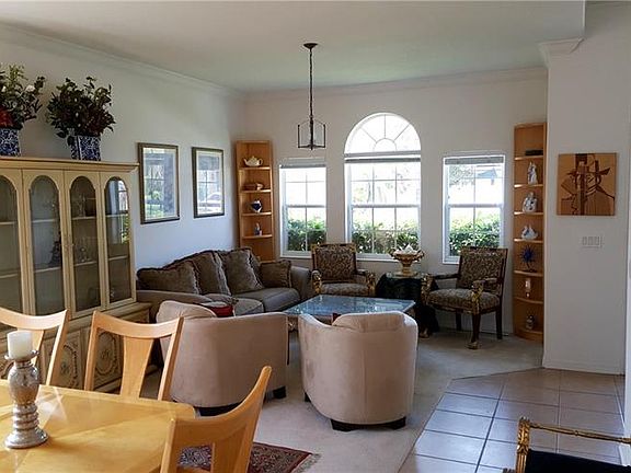 3rd image of 10031 Shadow Creek Dr