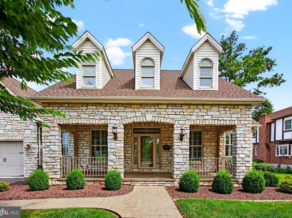 481 E Elmwood Ave, Mechanicsburg, PA 17055