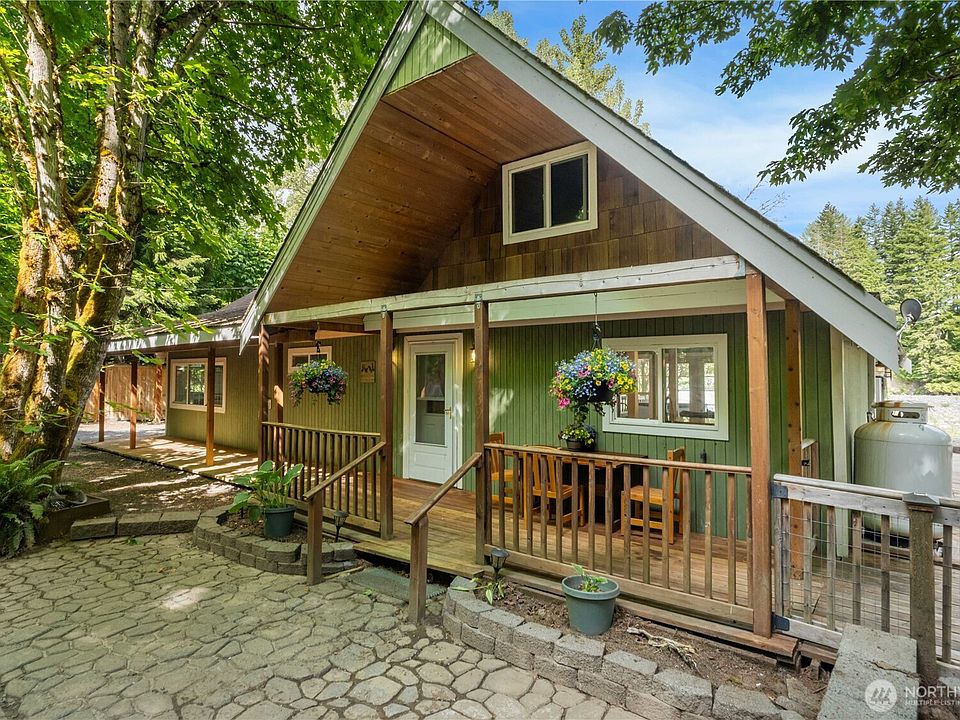50739 SE Enumclaw-Chinook Pass Road, Enumclaw, WA 98022