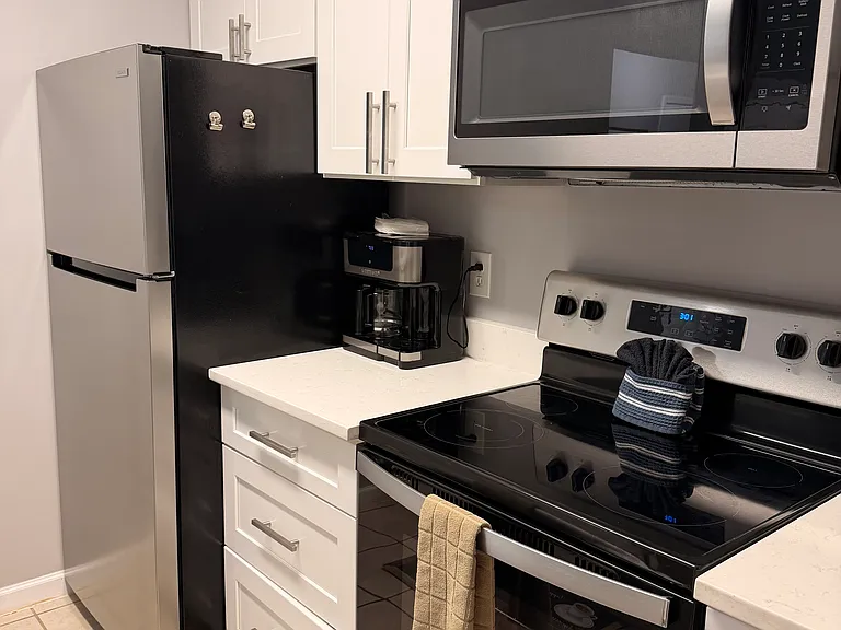 124 Elm Ave SE #3C — Photo 15