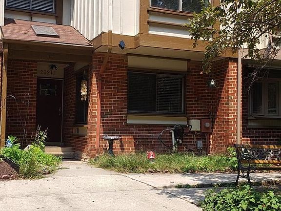 3rd image of 20211 Laurel Hill Way