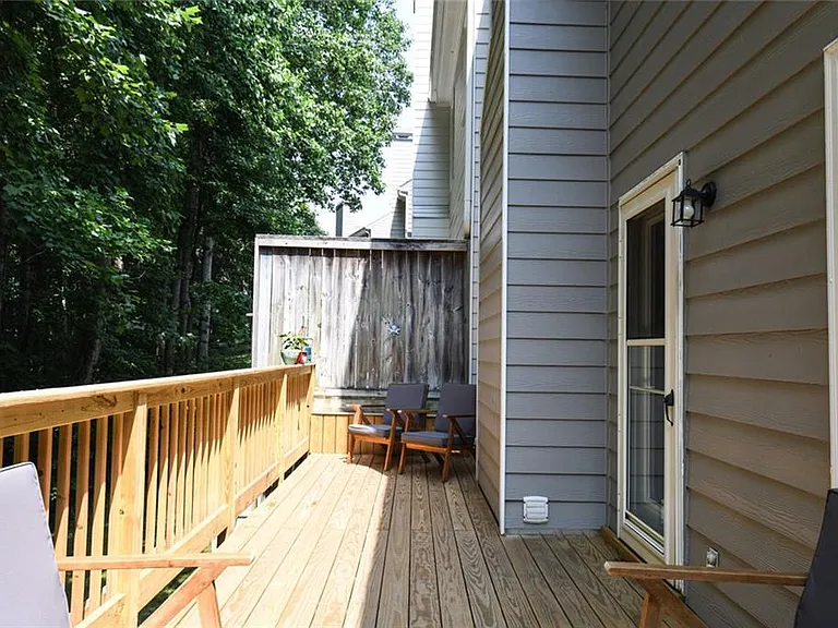 304 Bridle Path — Photo 28