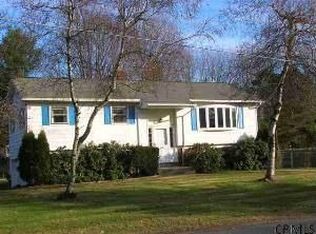 134 Raylinski Rd, Ballston Lake, NY 12019