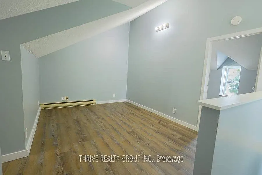 1 bed, $1,299 — Photo 4