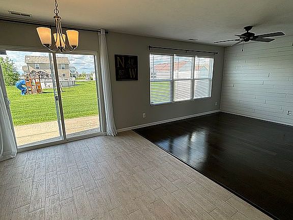 5th image of 13688 Golden Grove Ave