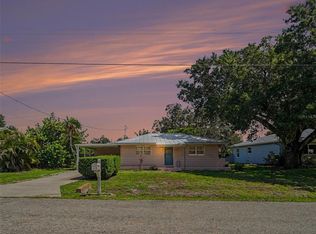 3035 Hillview St, Sarasota, FL 34239