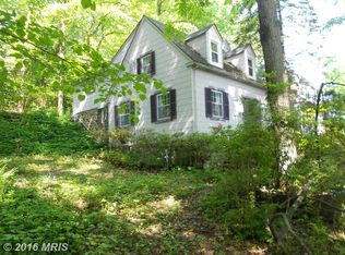 2516 Parkview Rd, Baltimore, MD 21207