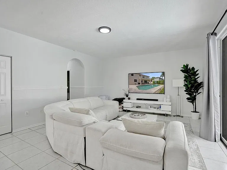 16405 Diamond Head Dr — Photo 15