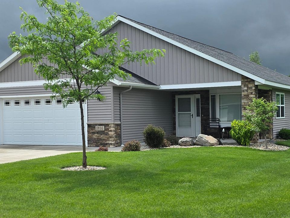 1st image of 1801 Lower Trentwood Cir NE