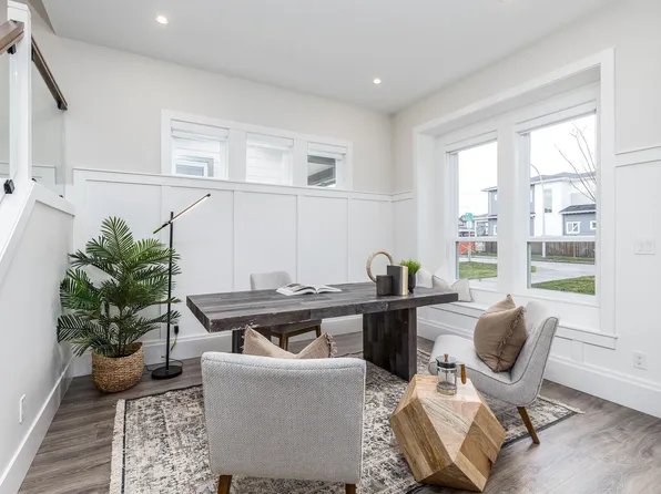 16742 20a Ave, Surrey, BC V3Z 0X6