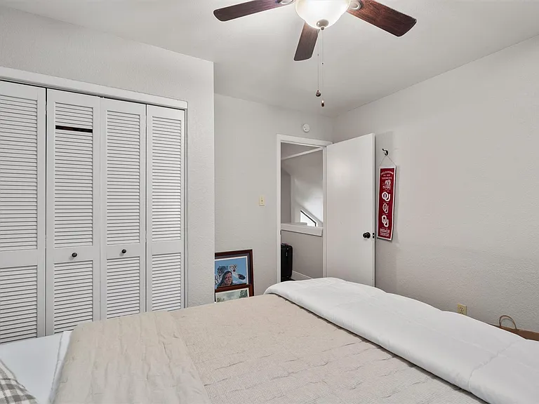 2414 Jones Rd — Photo 15