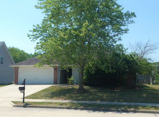 800 Ames Dr, Columbia, MO 65201
