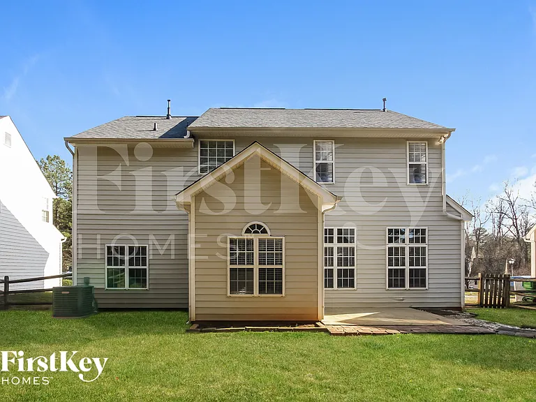 6015 Forest Pond Dr — Photo 15