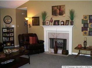 4246 Rosebury Ln, Horn Lake, MS 38637