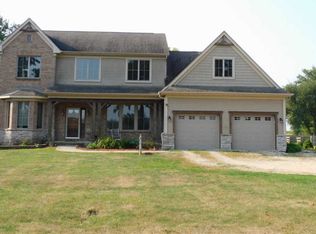 3265 Bloods Point Rd, Kirkland, IL 60146