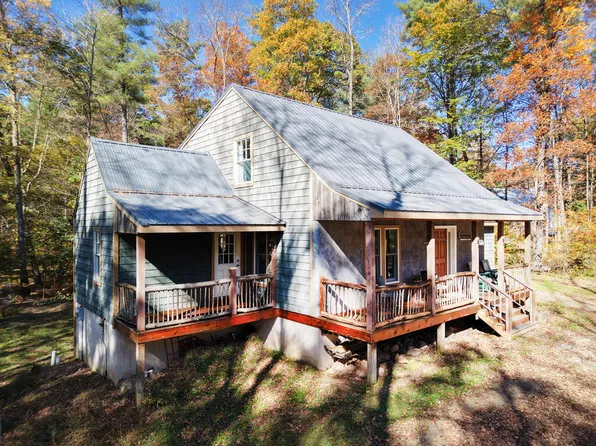 19066 Hares Valley Rd, Mapleton Depot, PA 17052