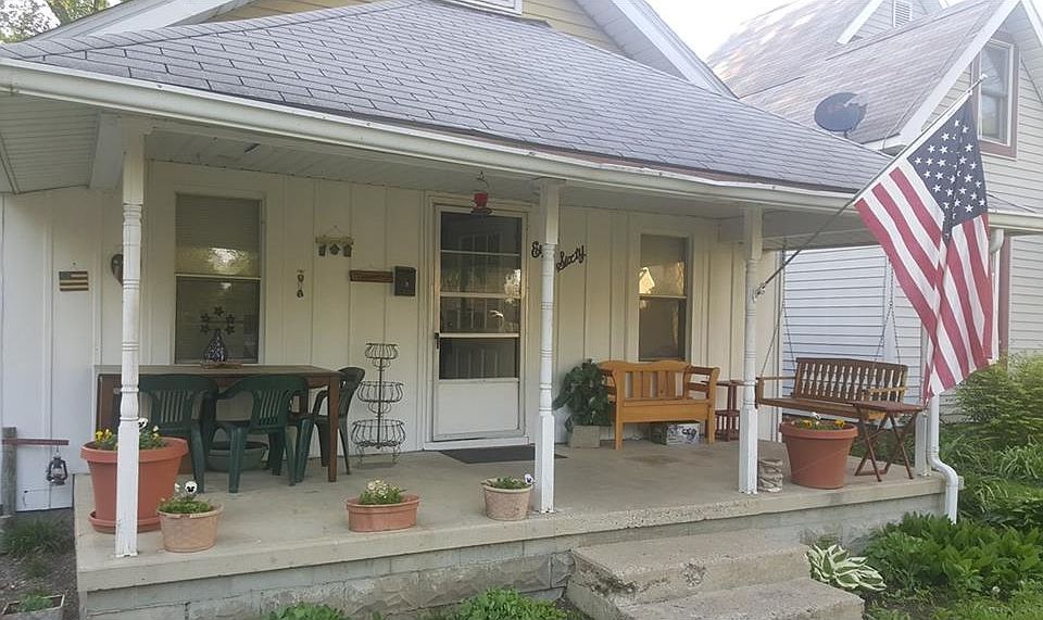 2nd image of 860 High St
