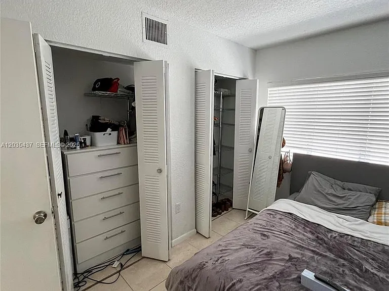 171 Riviera Cir #1 — Photo 6