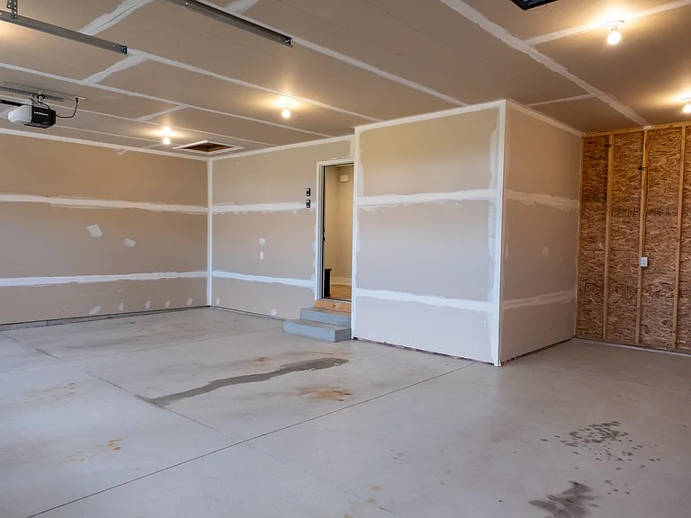 7269 Yellowstone Dr — Photo 45