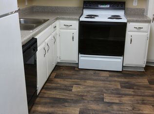 143 Breckinridge Sq, Louisville, KY 40220